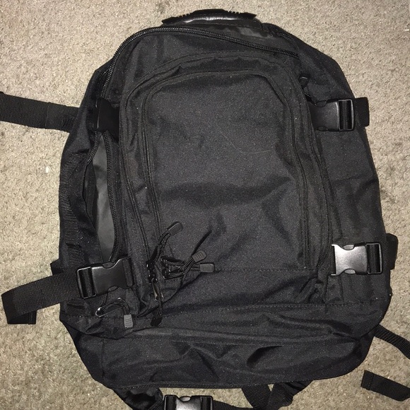 seeu plus oversized sling backpack